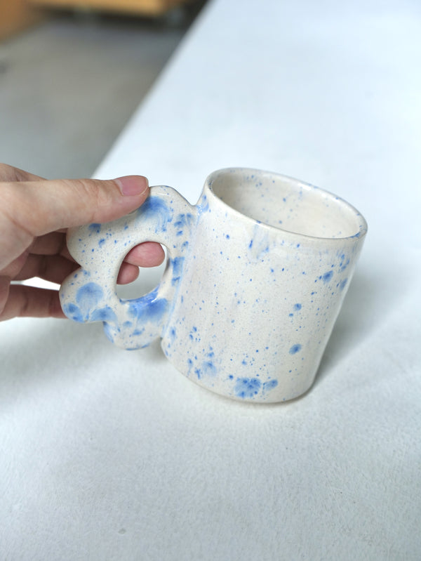 Handbuilding a Mug